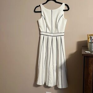 Black & White Mid-length WHBM Dress- 00